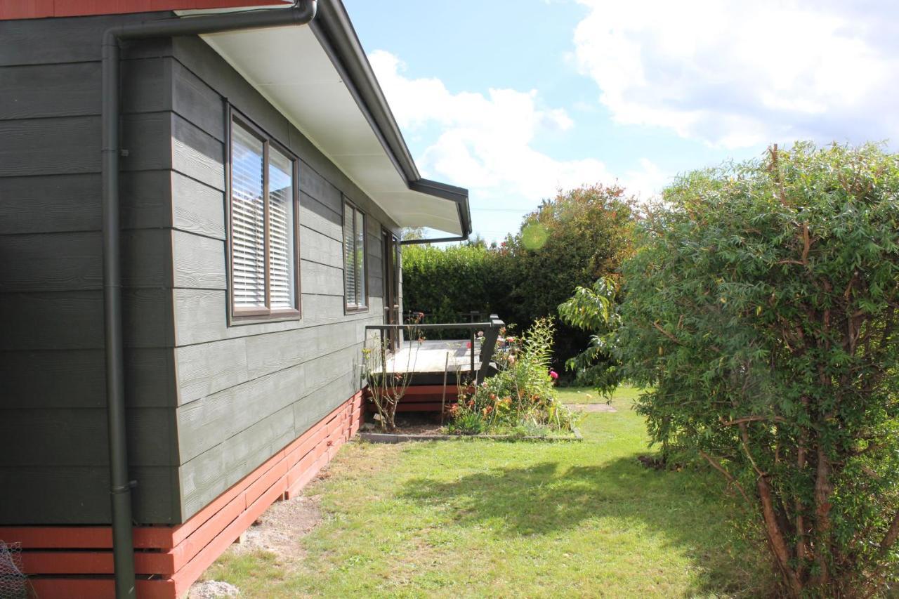 Bram'S Bach Villa Taupo Eksteriør billede
