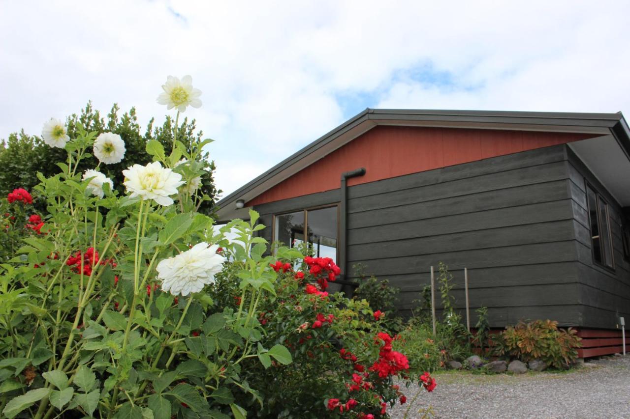 Bram'S Bach Villa Taupo Eksteriør billede