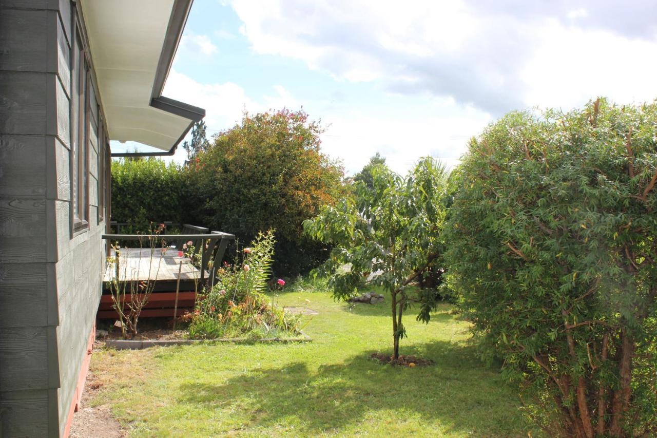 Bram'S Bach Villa Taupo Eksteriør billede