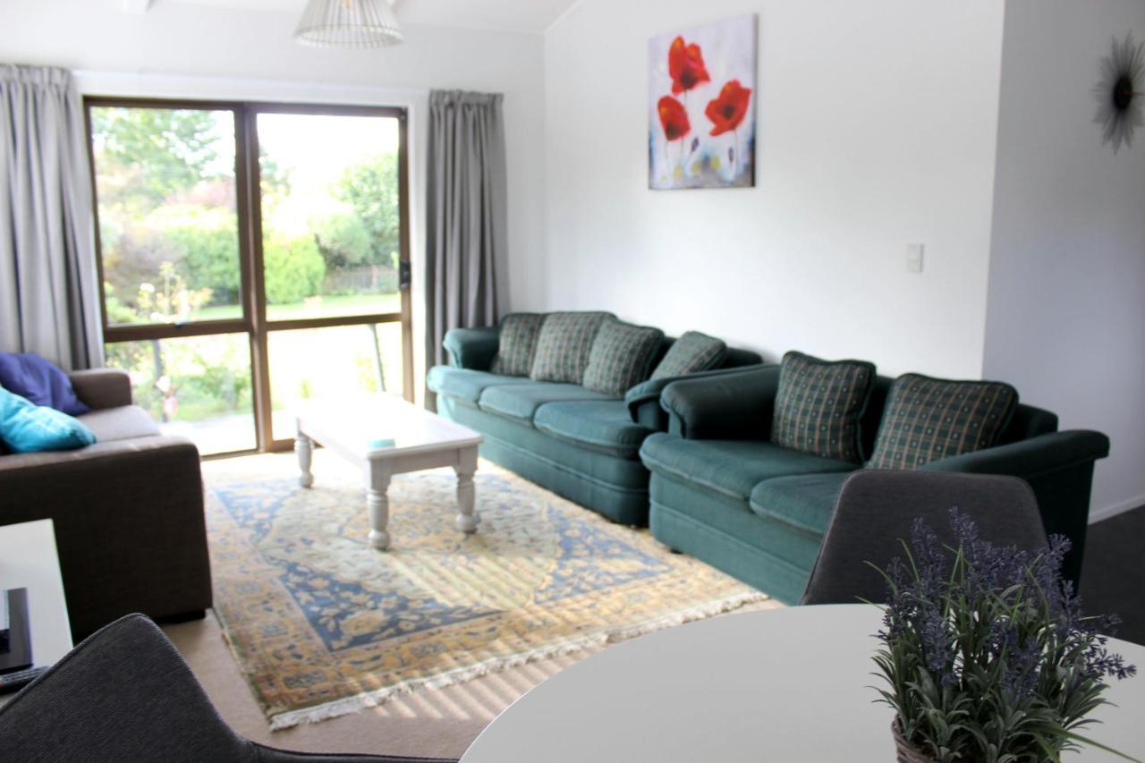Bram'S Bach Villa Taupo Eksteriør billede